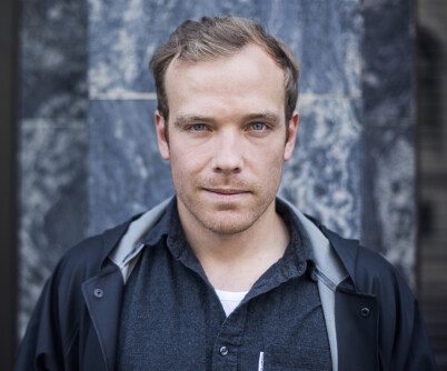 FORTVILT SITUASJON: Erlend Paxal innrømmer at det var en vanskelig avgjørelse å stenge dørene til =Oslo og =Kaffe. Foto: Lasse Berre FORTVILT SITUASJON: Erlend Paxal innrømmer at det var en vanskelig avgjørelse å stenge dørene til =Oslo og =Kaffe. Foto: Lasse Berre